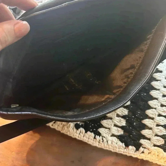 Andrew Marc purse - Picture 4 of 6